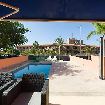 Bahia Meloneras, Piscina Privada *